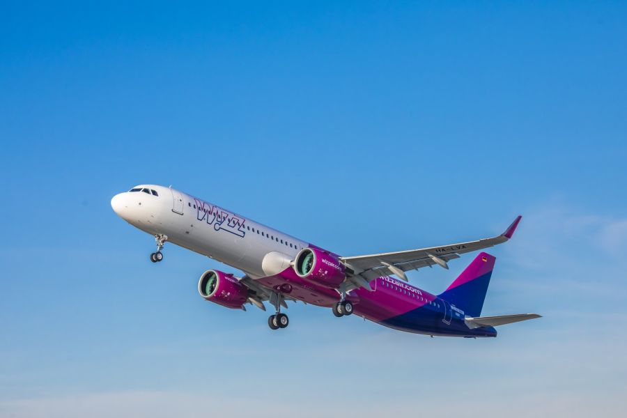 Felfüggeszti huszonegy romániai járatát a Wizz Air – A temesvári repülőtér is érintett