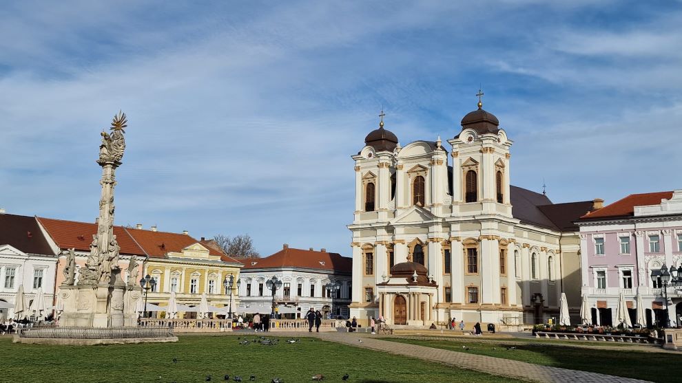 Ifjúsági szentségimádás a temesvári Szent György székesegyházban