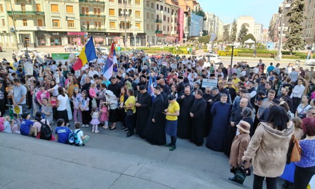 Több mint ezren tüntettek a magzati élet védelmében Temesváron