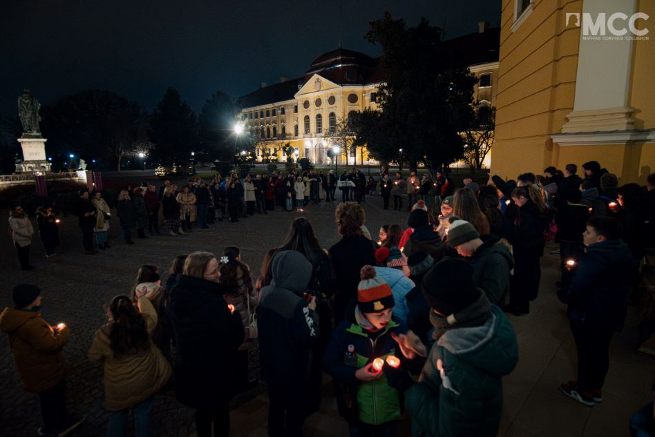 A generációk közötti kapcsolatépítésről szólt Erdély-szerte az advent az MCC-ben