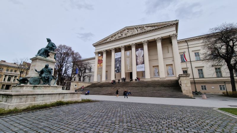 Már 30 ezren látták a budapesti Magyar Nemzeti Múzeum ékszerkiállítását