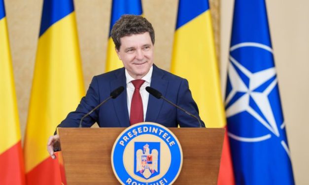 Románia megfigyelőként csatlakozik a Béketanácshoz