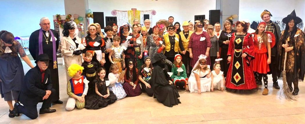 Maszkok, zene, összefogás – Ilyen volt az idei Kohézió-karnevál Temesváron