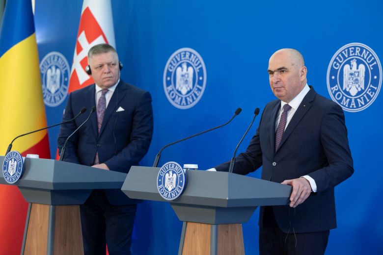 Biztonsági, energetikai és kulturális együttműködésről tárgyalt Bukarestben a szlovák és a román miniszterelnök