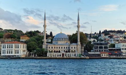 Iráni konfliktus – Török ügynökség: az ország turizmusa zavartalanul működik