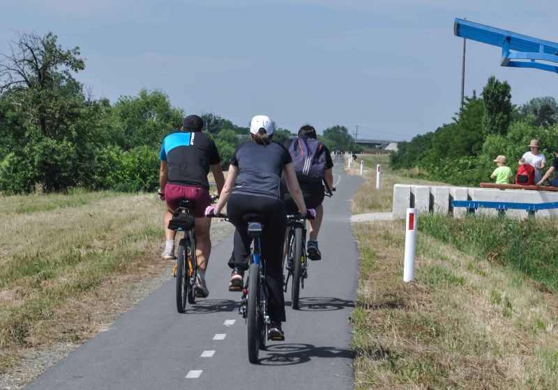 Időszakos kerékpáros határátkelő nyílik Románia és Szerbia között