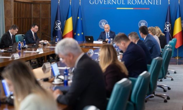 HIVATALOS! Kiléptek a román kormányból a PSD miniszterei – Mit ígér Ilie Bolojan