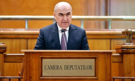 Bizalmatlansági indítványt terjesztettek be Ilie Bolojan kormánya ellen