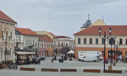 Roma Hősök címmel nyílik szabadtéri kiállítás Sepsiszentgyörgyön