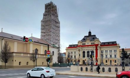 Nagyvárad két meghatározó templomát újították fel